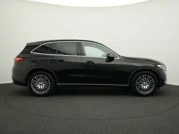 MERCEDES-BENZ GLC 200 4M Avantgarde Kamera 19  LED MBUX Memo