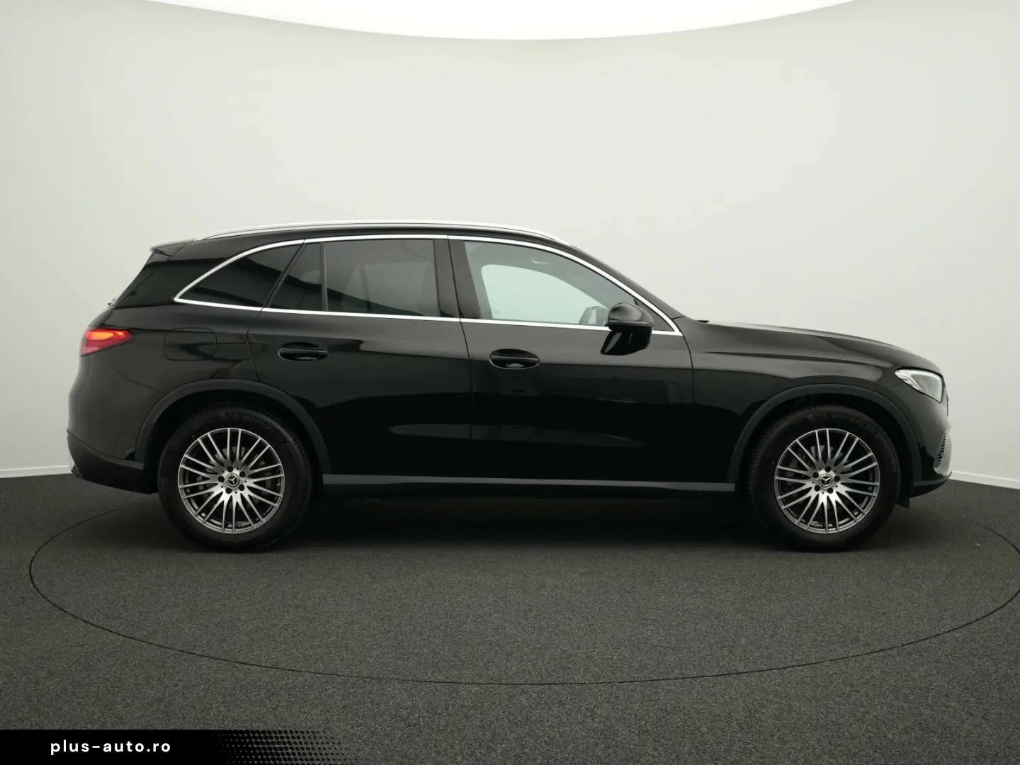 MERCEDES-BENZ GLC 200 4M Avantgarde Kamera 19  LED MBUX Memo