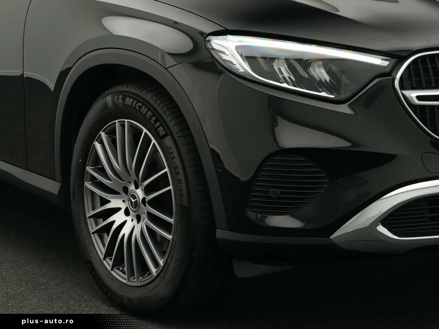 MERCEDES-BENZ GLC 200 4M Avantgarde Kamera 19  LED MBUX Memo