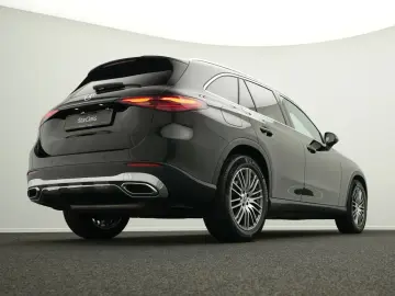 MERCEDES-BENZ GLC 200 4M Avantgarde Kamera 19  LED MBUX Memo