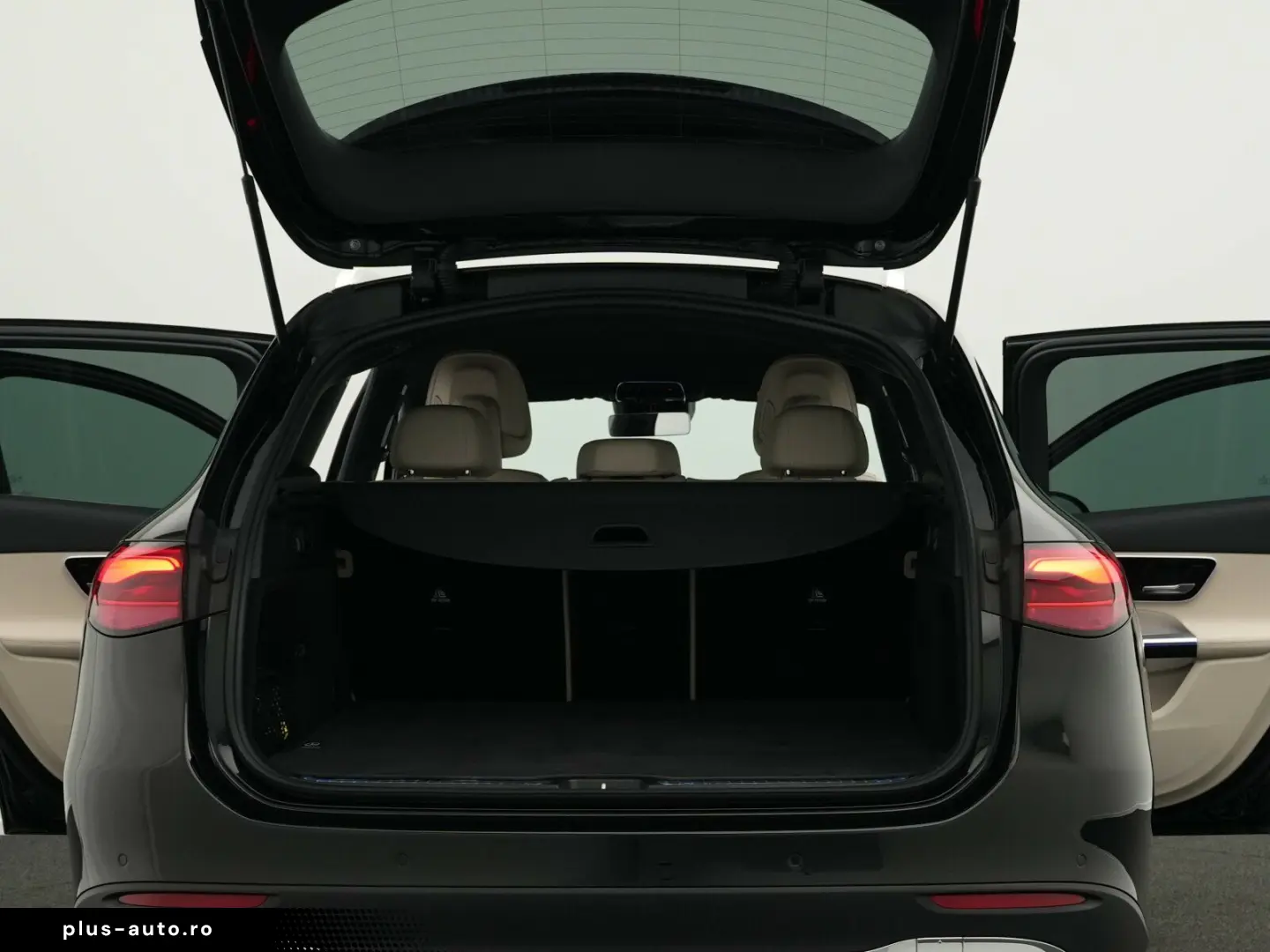 MERCEDES-BENZ GLC 200 4M Avantgarde Kamera 19  LED MBUX Memo