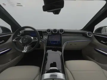 MERCEDES-BENZ GLC 200 4M Avantgarde Kamera 19  LED MBUX Memo