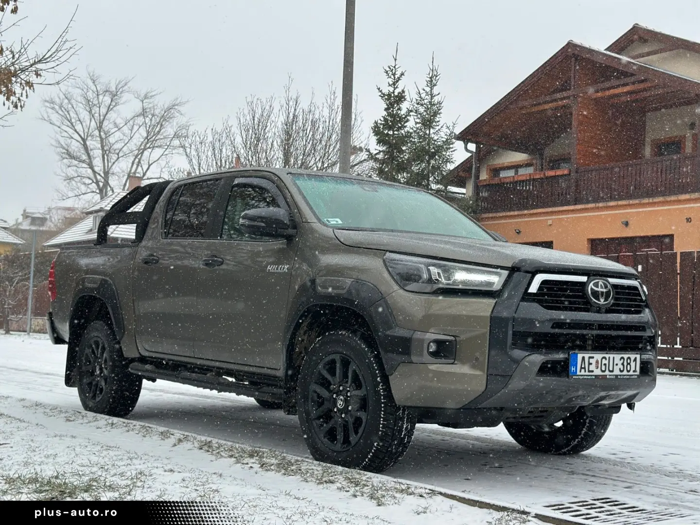 TOYOTA Hilux 2.8 D-4D 4X4 DOUBLE INVINCIBLE NET  47990.