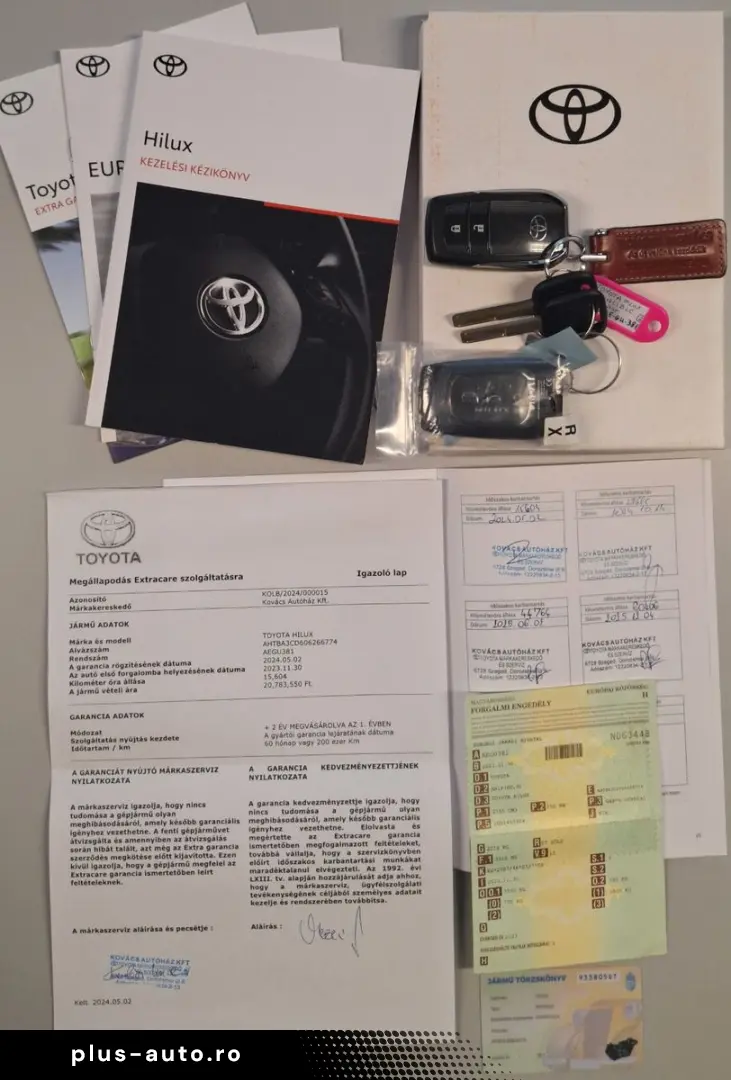 TOYOTA Hilux 2.8 D-4D 4X4 DOUBLE INVINCIBLE NET  47990.