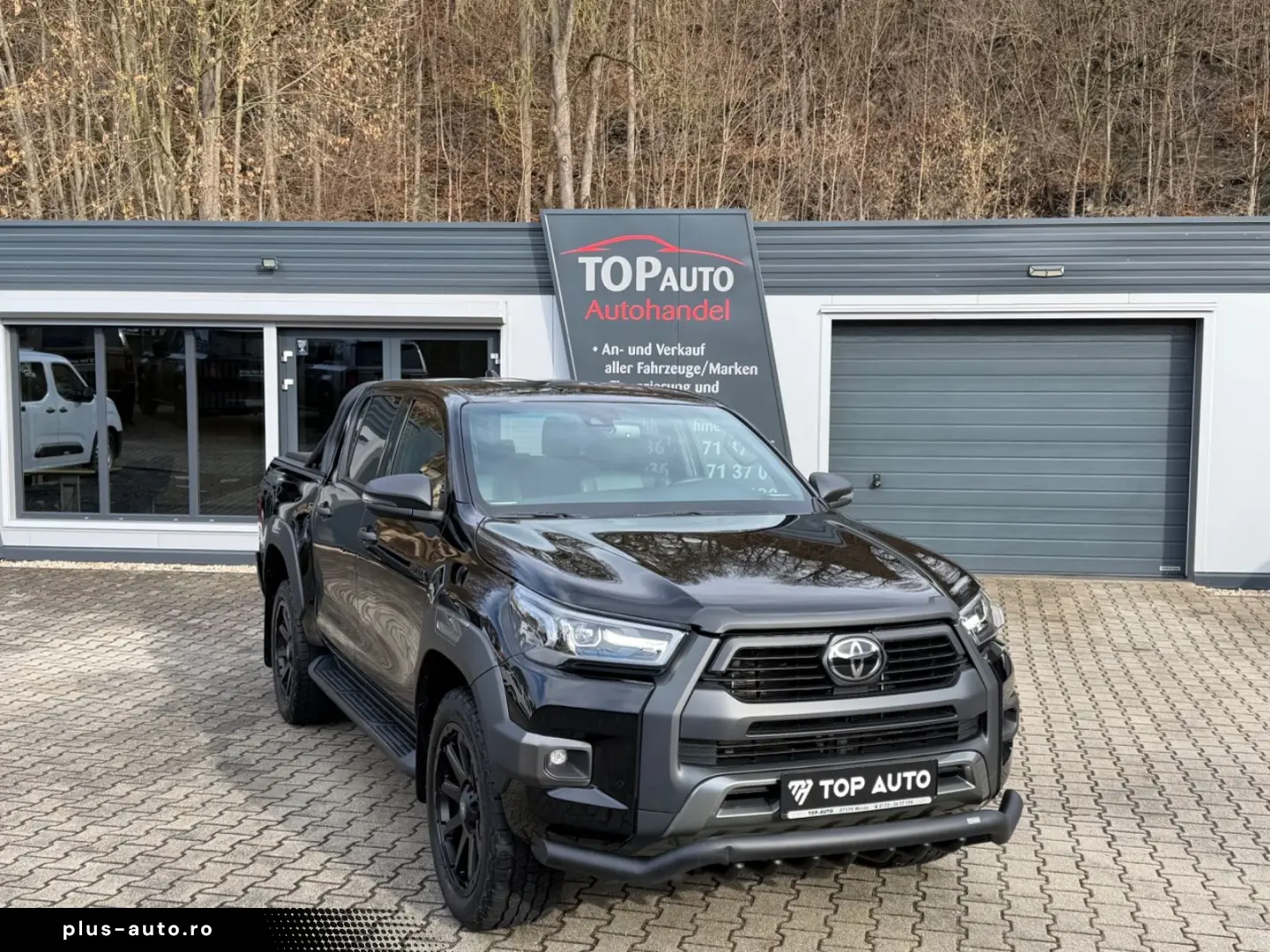 TOYOTA Double Cab INVINCIBLE 2.8 Aut.Leder.LED.Kamera.