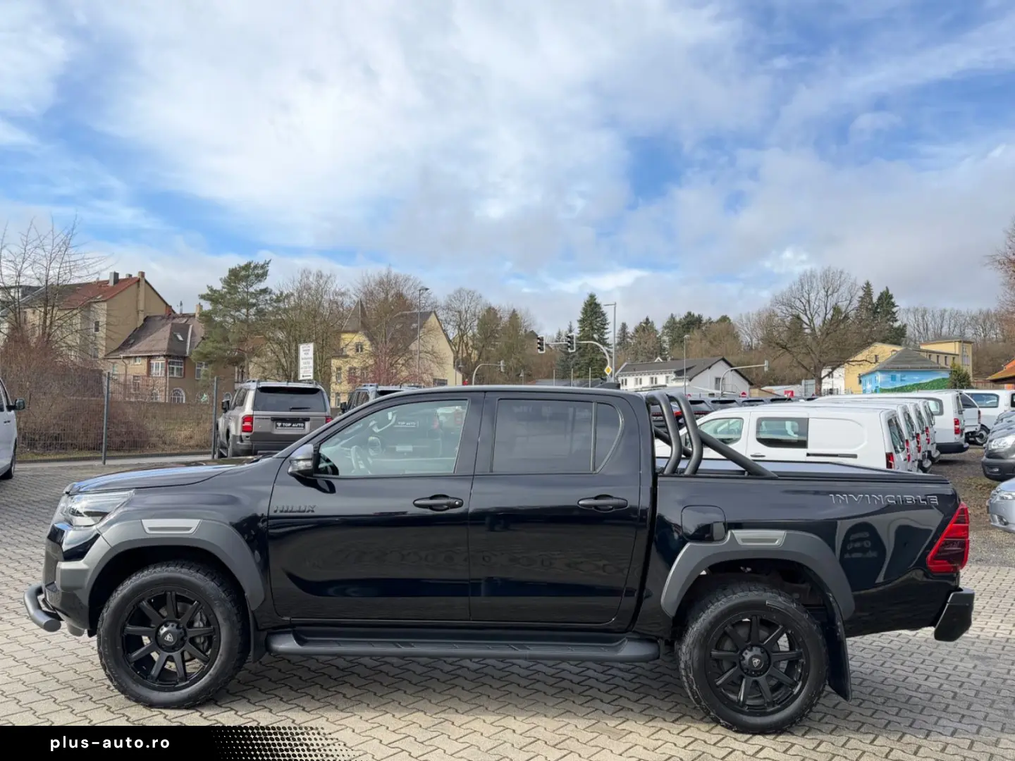 TOYOTA Double Cab INVINCIBLE 2.8 Aut.Leder.LED.Kamera.
