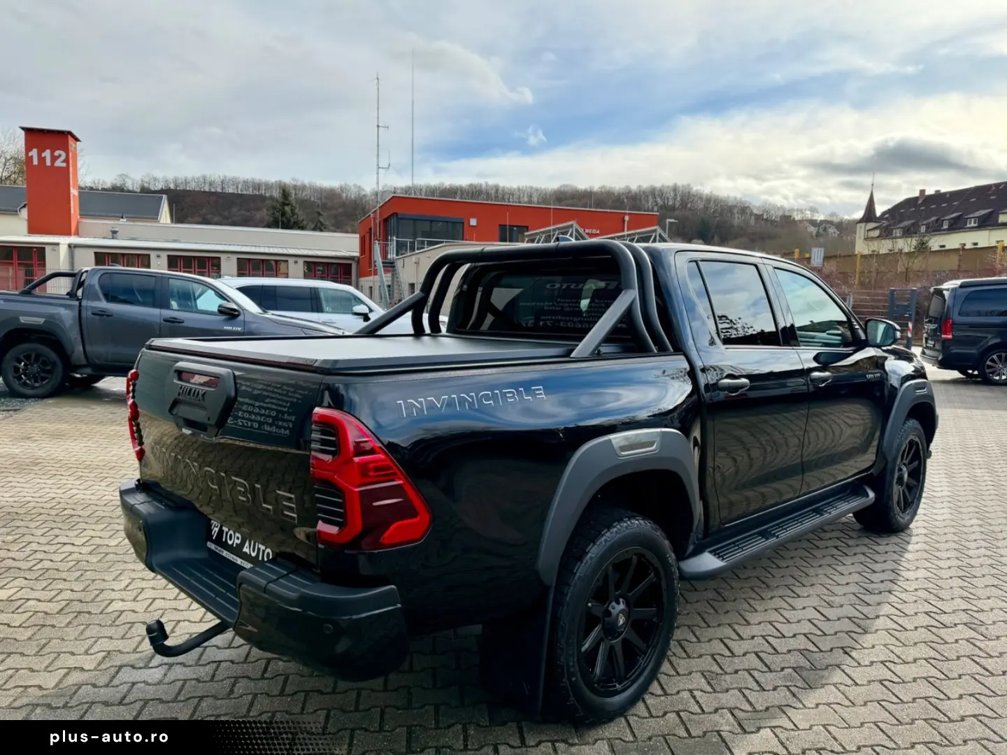 TOYOTA Double Cab INVINCIBLE 2.8 Aut.Leder.LED.Kamera.