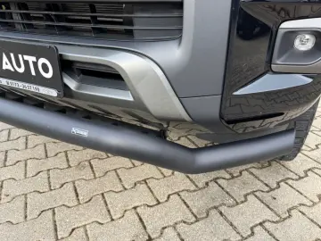 TOYOTA Double Cab INVINCIBLE 2.8 Aut.Leder.LED.Kamera.