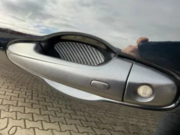 TOYOTA Double Cab INVINCIBLE 2.8 Aut.Leder.LED.Kamera.