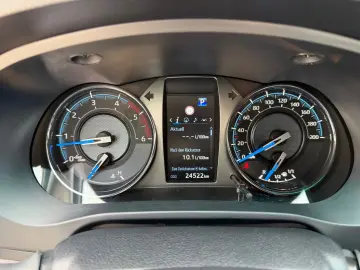 TOYOTA Double Cab INVINCIBLE 2.8 Aut.Leder.LED.Kamera.