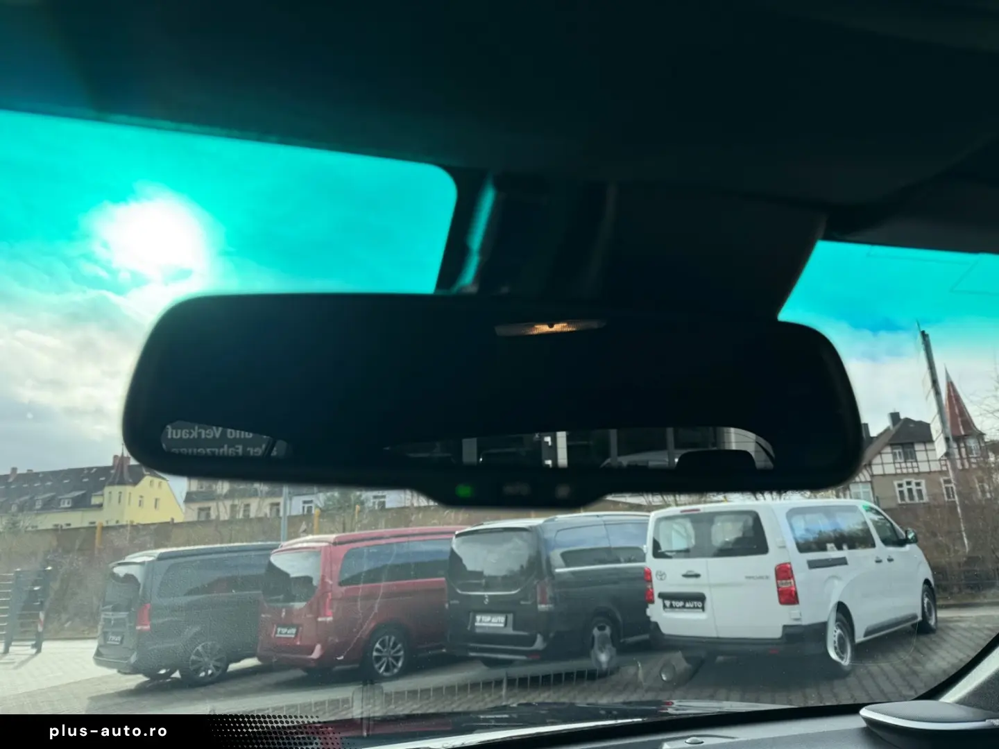 TOYOTA Double Cab INVINCIBLE 2.8 Aut.Leder.LED.Kamera.