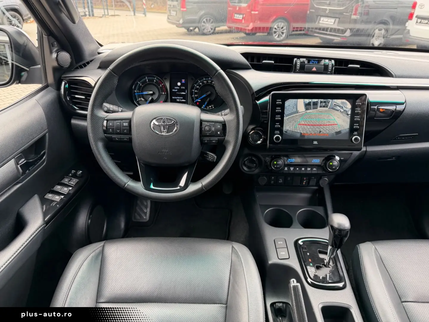 TOYOTA Double Cab INVINCIBLE 2.8 Aut.Leder.LED.Kamera.