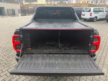 TOYOTA Double Cab INVINCIBLE 2.8 Aut.Leder.LED.Kamera.