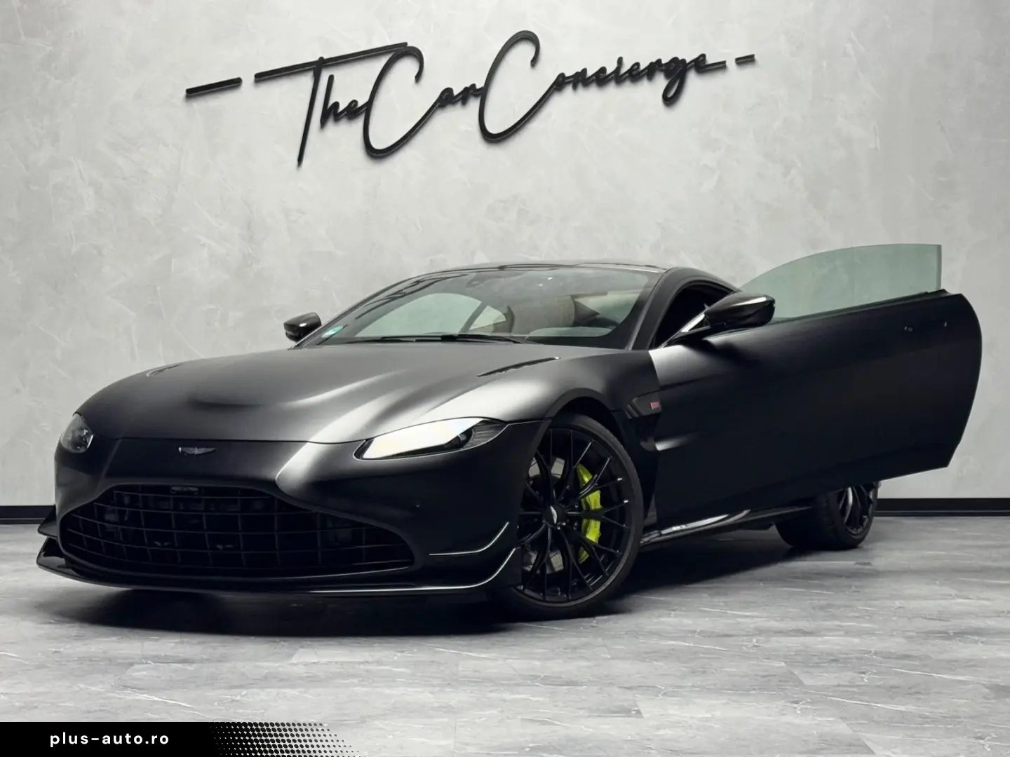 ASTON MARTIN V8 Vantage F1 Edition 360 CARBON AERO JET BLACK