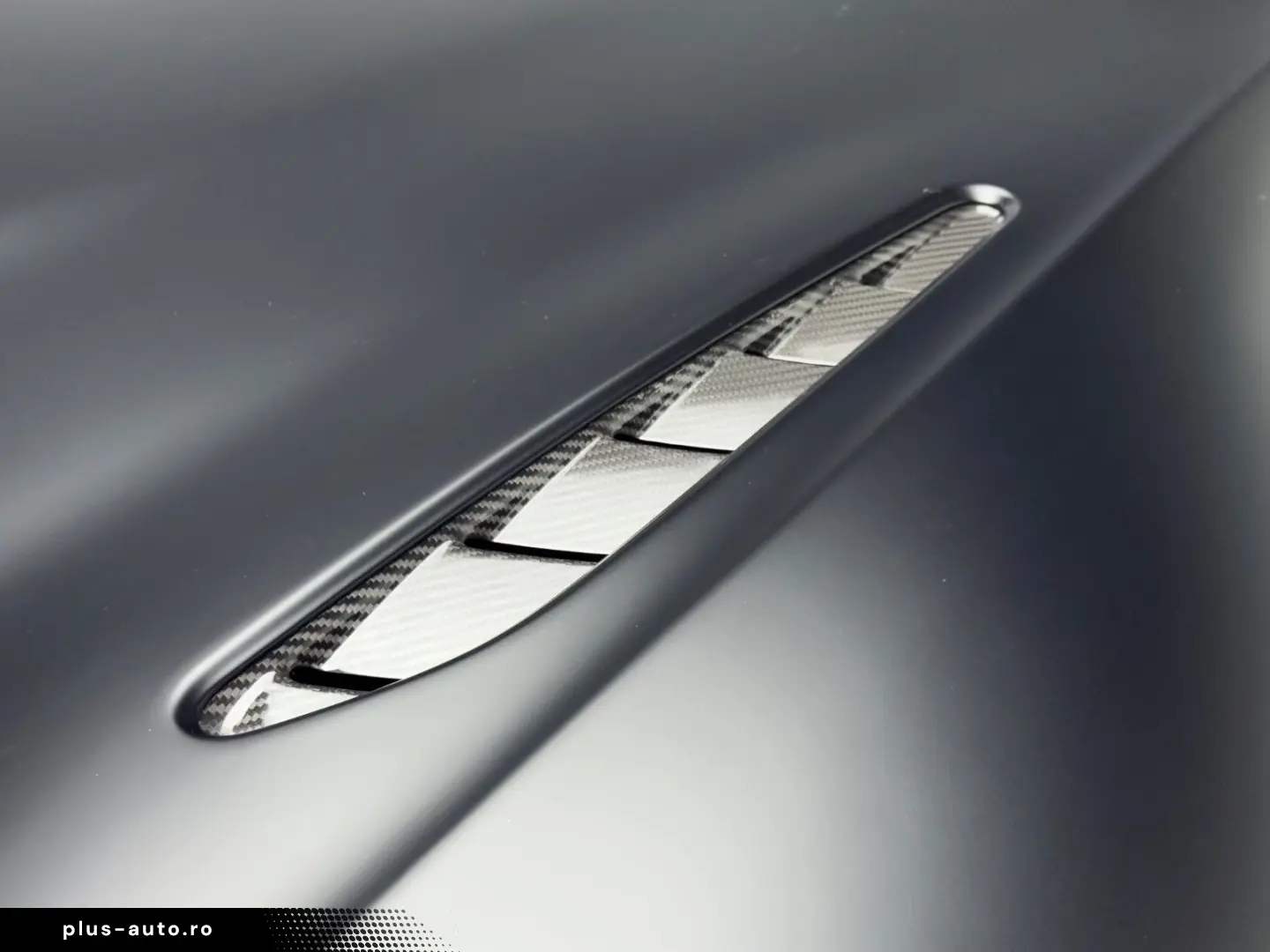 ASTON MARTIN V8 Vantage F1 Edition 360 CARBON AERO JET BLACK