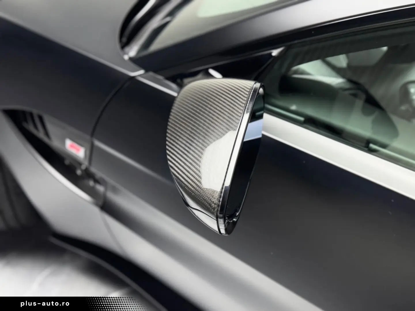 ASTON MARTIN V8 Vantage F1 Edition 360 CARBON AERO JET BLACK