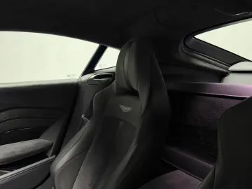 ASTON MARTIN V8 Vantage F1 Edition 360 CARBON AERO JET BLACK