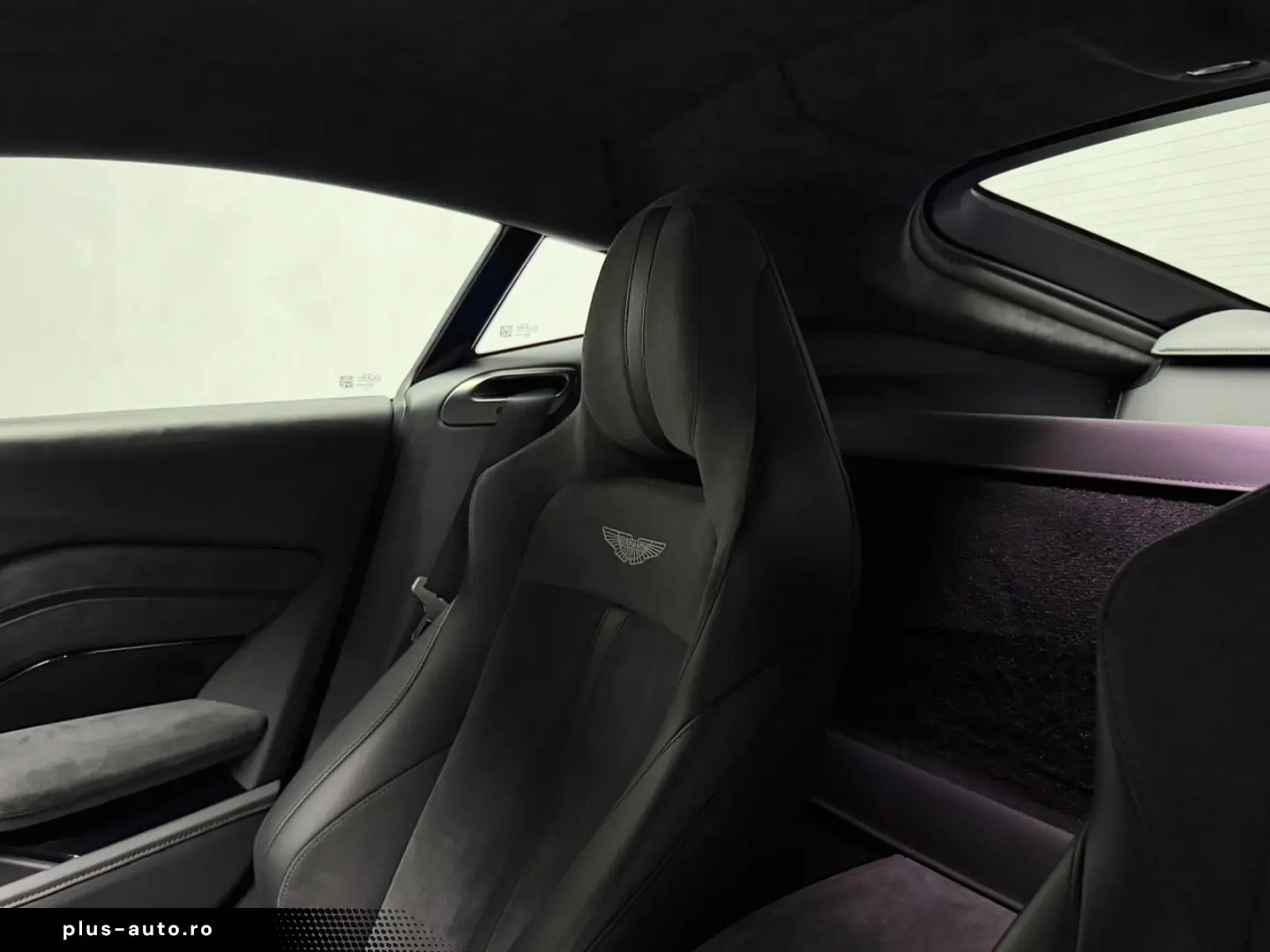 ASTON MARTIN V8 Vantage F1 Edition 360 CARBON AERO JET BLACK