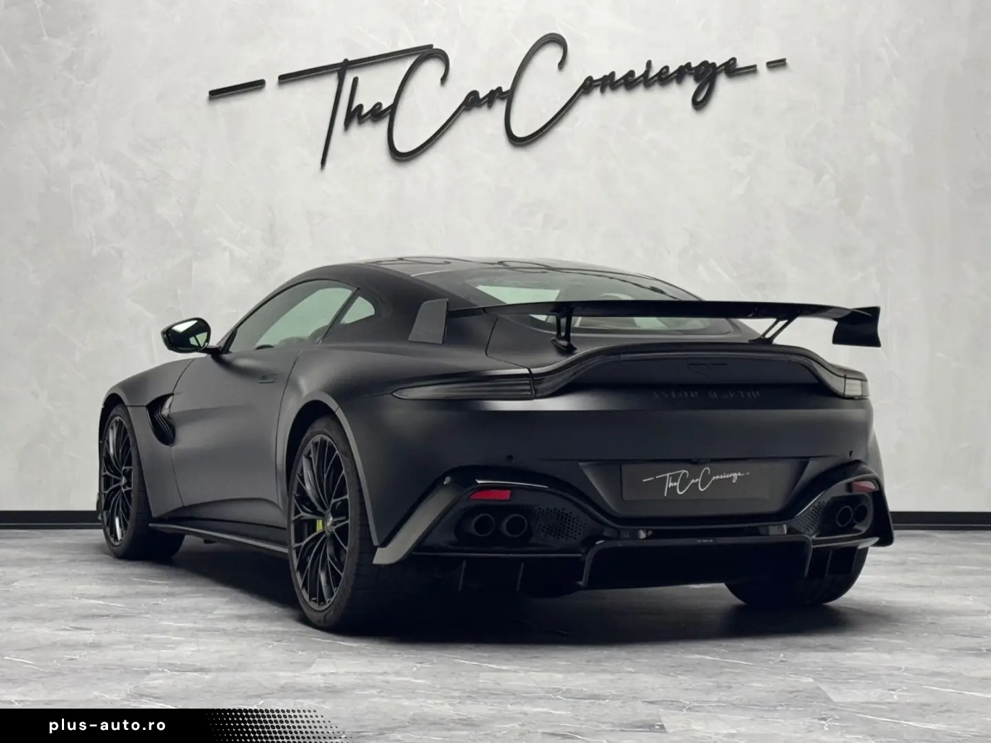 ASTON MARTIN V8 Vantage F1 Edition 360 CARBON AERO JET BLACK