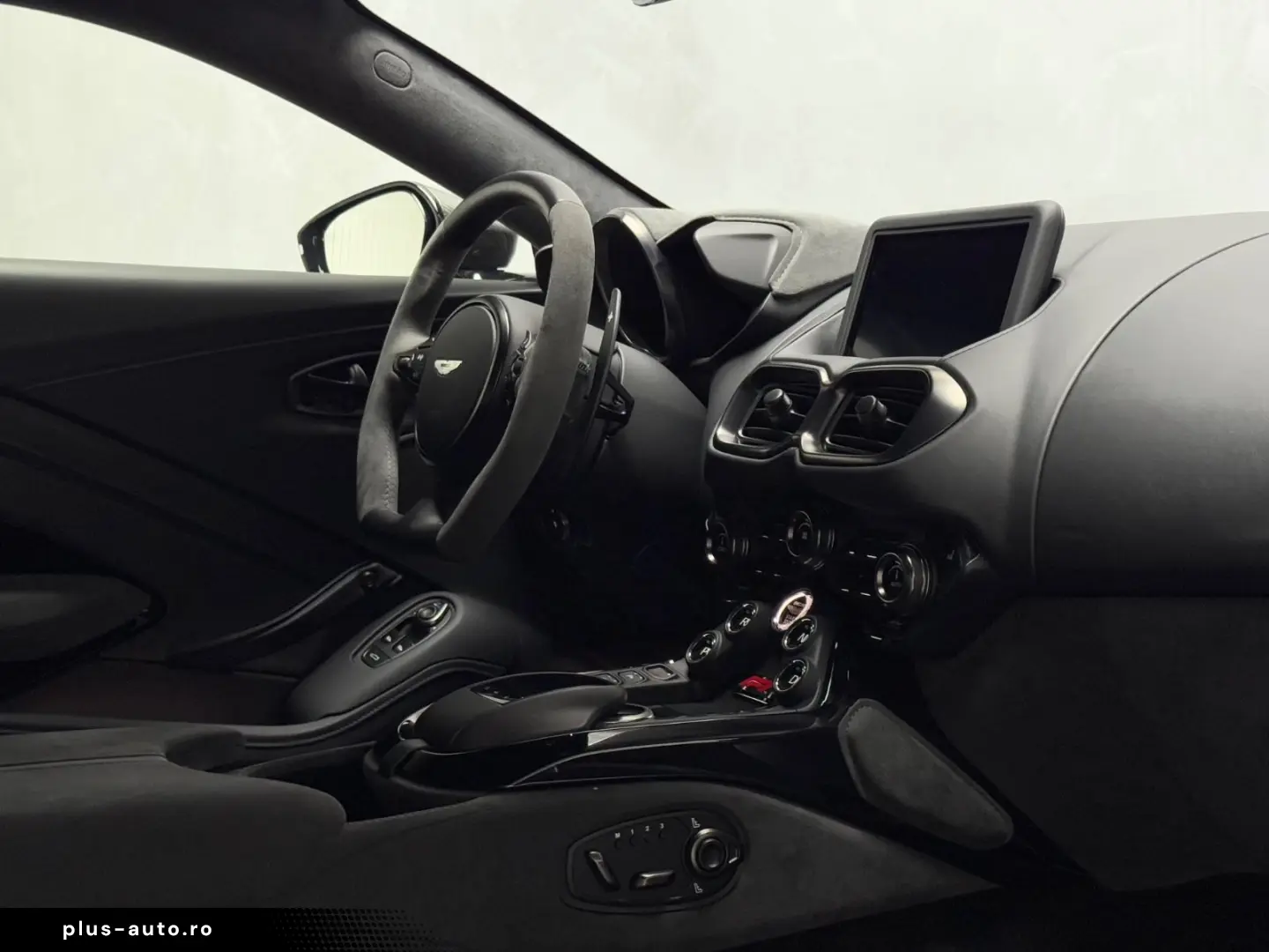 ASTON MARTIN V8 Vantage F1 Edition 360 CARBON AERO JET BLACK