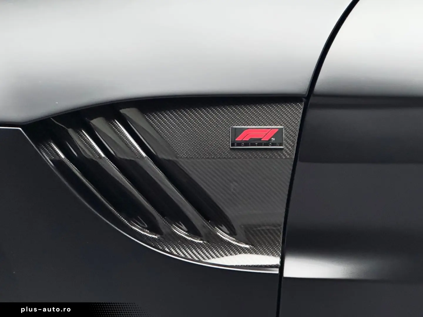 ASTON MARTIN V8 Vantage F1 Edition 360 CARBON AERO JET BLACK