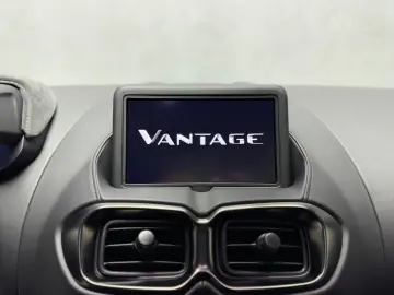 ASTON MARTIN V8 Vantage F1 Edition 360 CARBON AERO JET BLACK