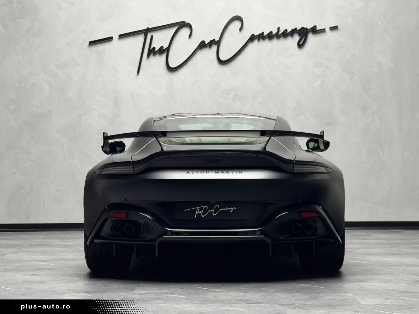 ASTON MARTIN V8 Vantage F1 Edition 360 CARBON AERO JET BLACK