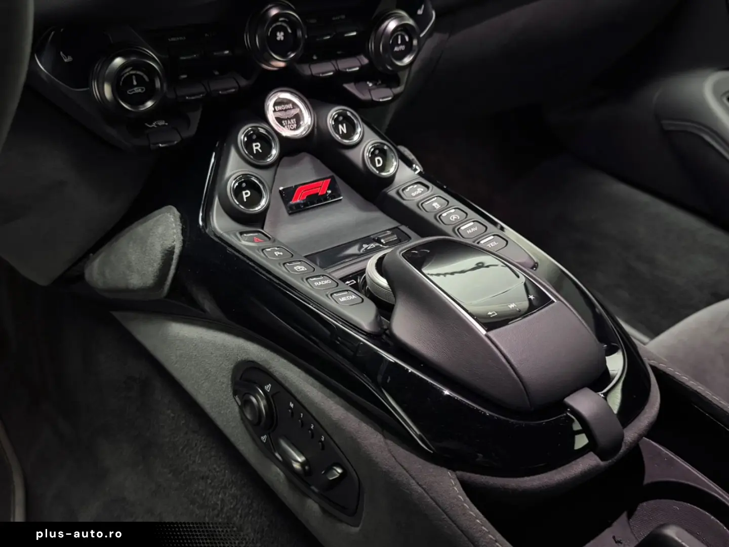 ASTON MARTIN V8 Vantage F1 Edition 360 CARBON AERO JET BLACK