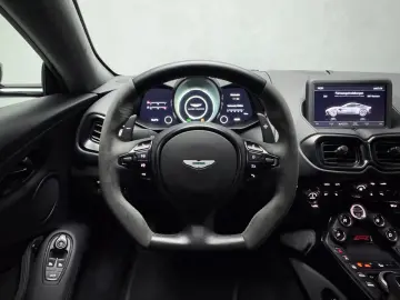 ASTON MARTIN V8 Vantage F1 Edition 360 CARBON AERO JET BLACK