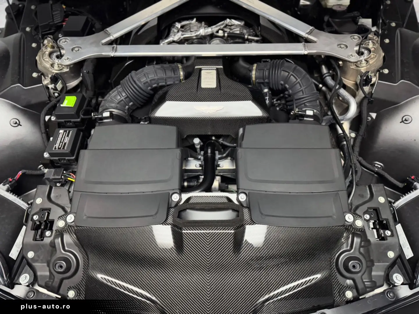 ASTON MARTIN V8 Vantage F1 Edition 360 CARBON AERO JET BLACK