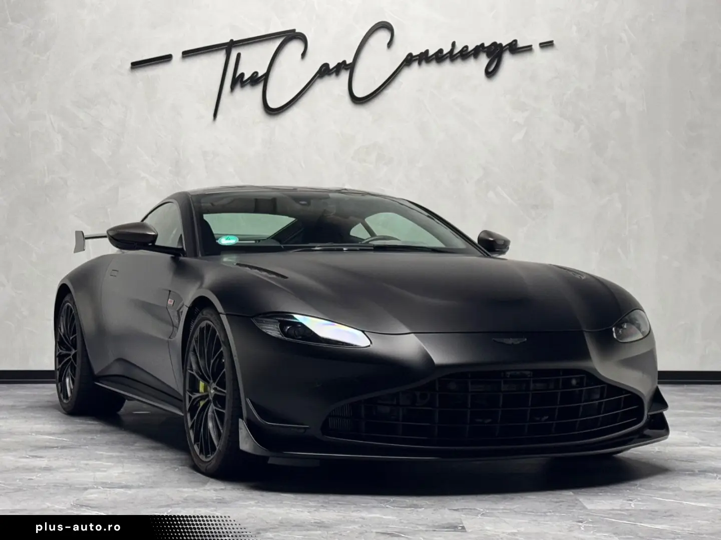 ASTON MARTIN V8 Vantage F1 Edition 360 CARBON AERO JET BLACK