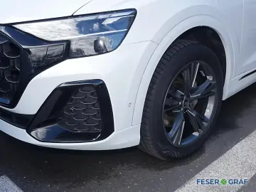 Audi Q8 50 TDI qu. 2x S line AHK Matrix Navi Pano 21