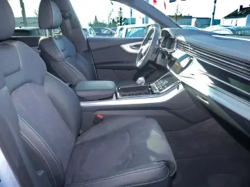 Audi Q8 50 TDI qu. 2x S line AHK Matrix Navi Pano 21