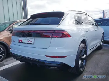 Audi Q8 50 TDI qu. 2x S line AHK Matrix Navi Pano 21