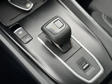 Nissan Qashqai 1.3 DIG-T MHEV Xtronic N-Connecta