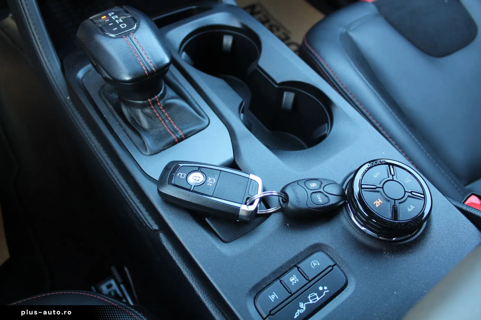 FORD Ranger RAPTOR 2.0L  STNDHZ AHK 360 KAM ROLLO ACC