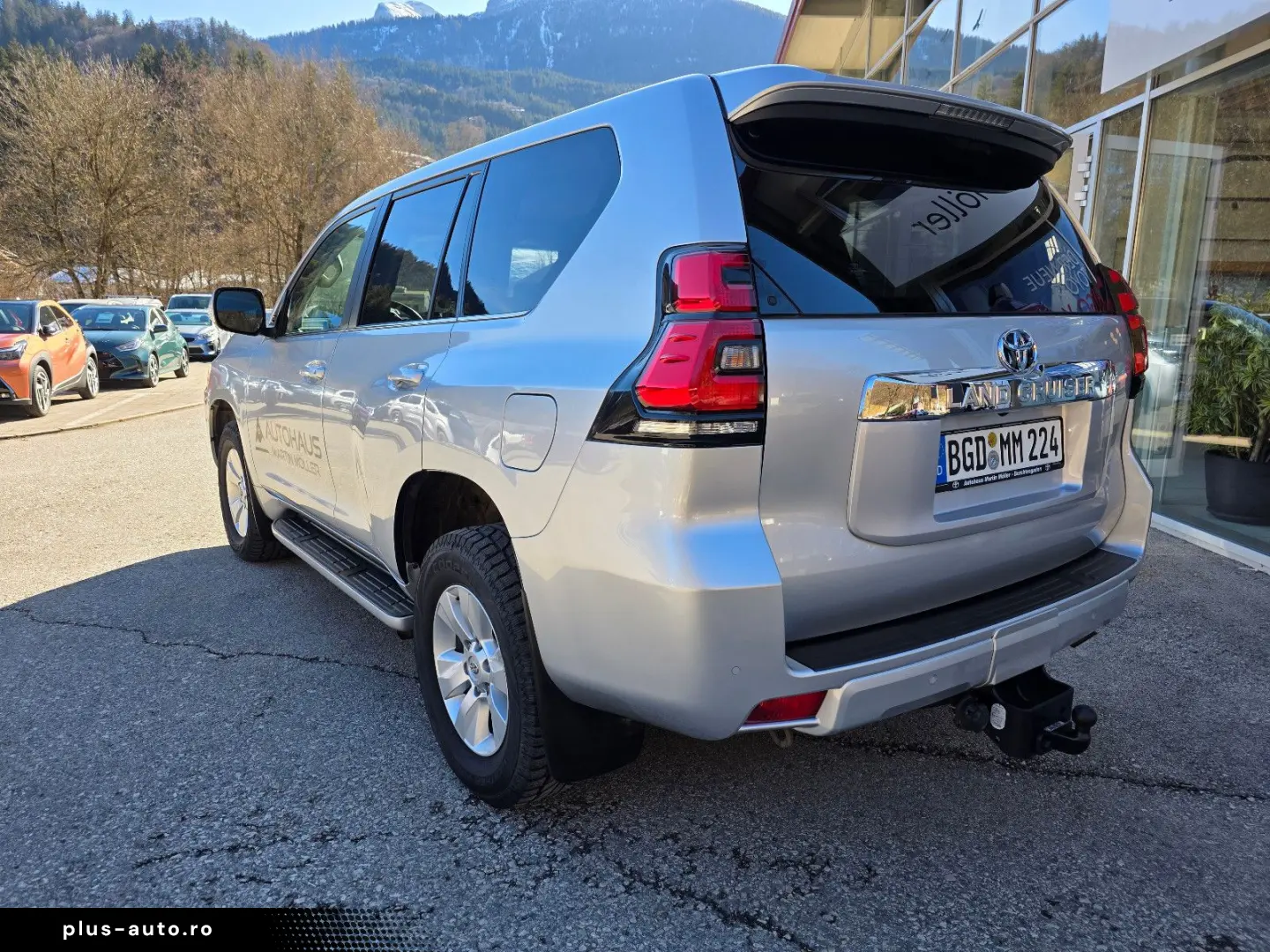 TOYOTA Land Cruiser Executive