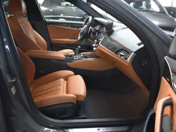 BMW 520 d M SPORT LEDER LASER KEYLESS-GO KAMERA HIFI