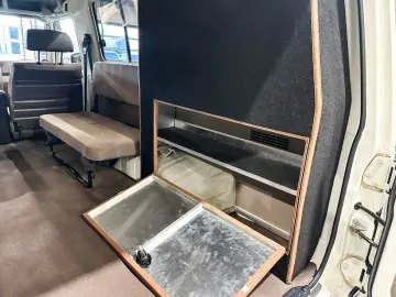 TOYOTA Land Cruiser - GRJ78