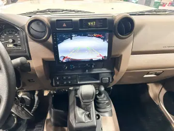 TOYOTA Land Cruiser - GRJ78