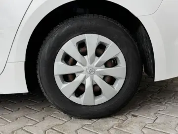 TOYOTA COROLLA 1.8 Hybrid Eco HSD TS E-CVT