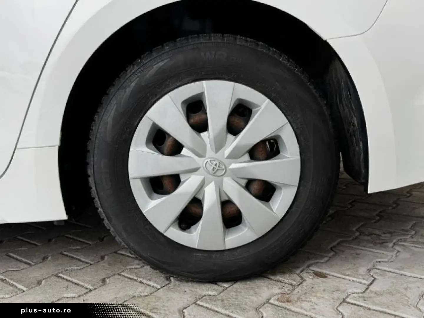 TOYOTA COROLLA 1.8 Hybrid Eco HSD TS E-CVT