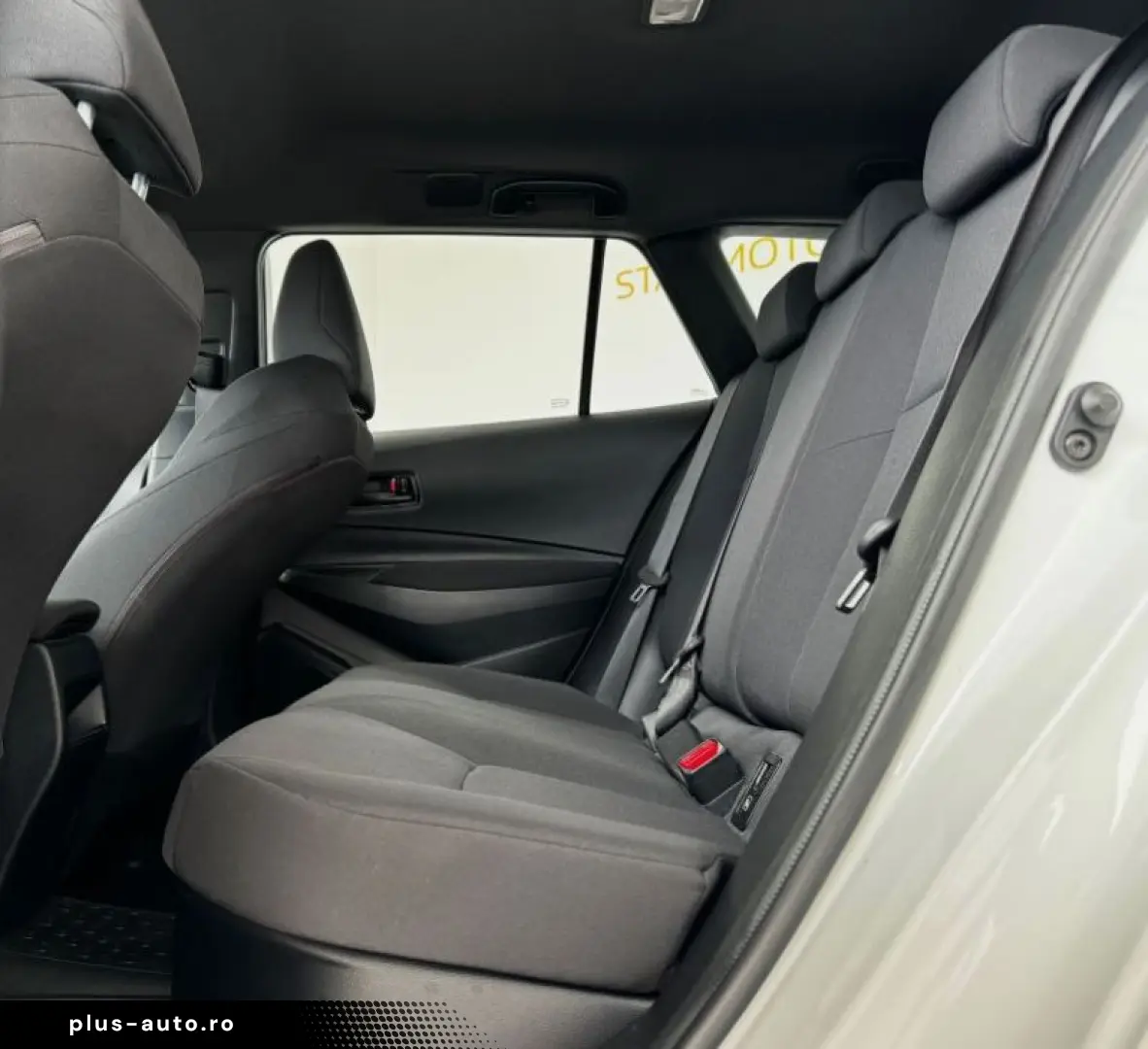 TOYOTA COROLLA 1.8 Hybrid Eco HSD TS E-CVT