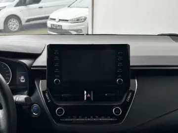 TOYOTA COROLLA 1.8 Hybrid Eco HSD TS E-CVT