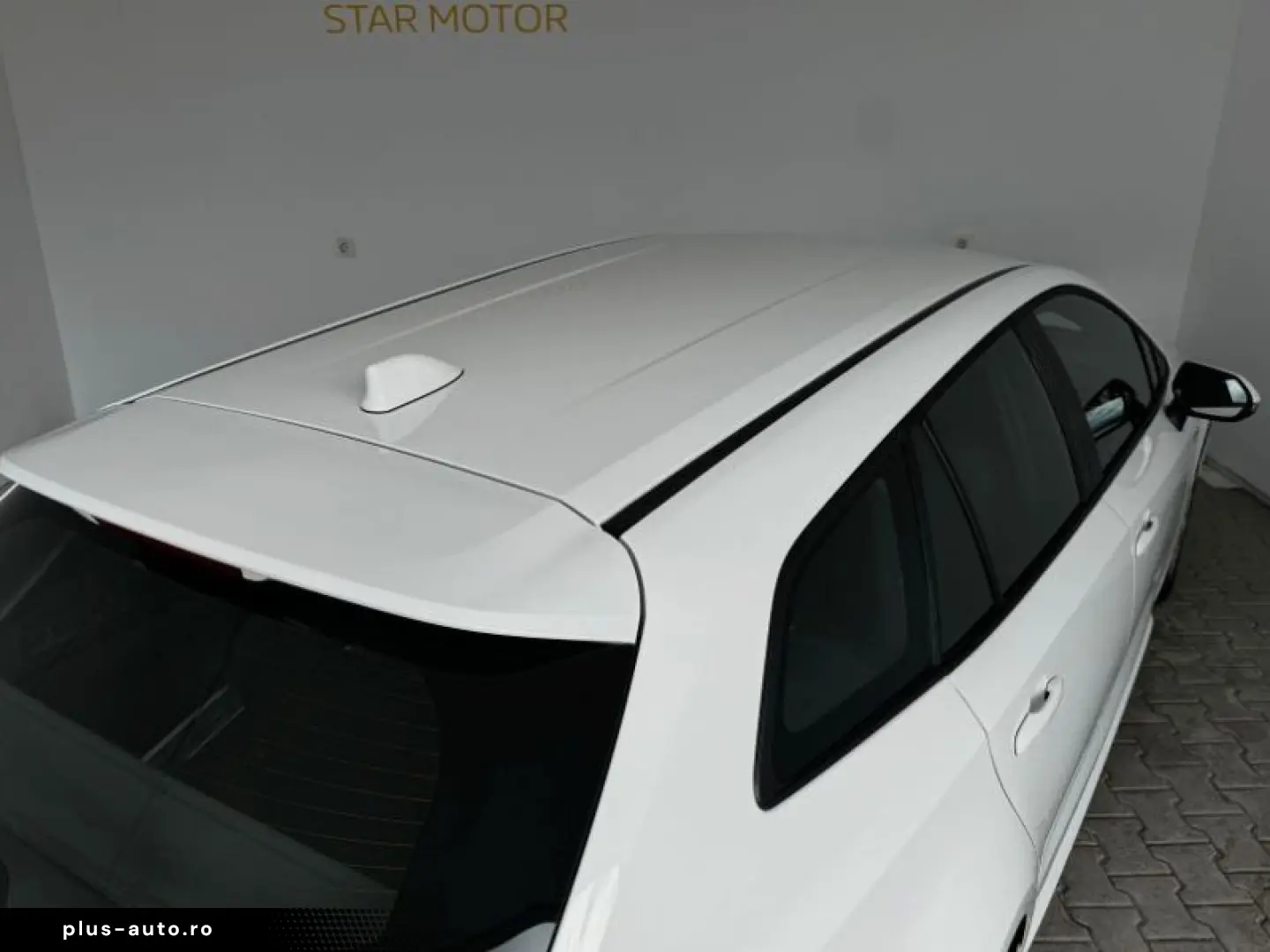 TOYOTA COROLLA 1.8 Hybrid Eco HSD TS E-CVT