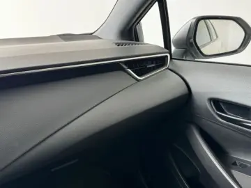 TOYOTA COROLLA 1.8 Hybrid Eco HSD TS E-CVT