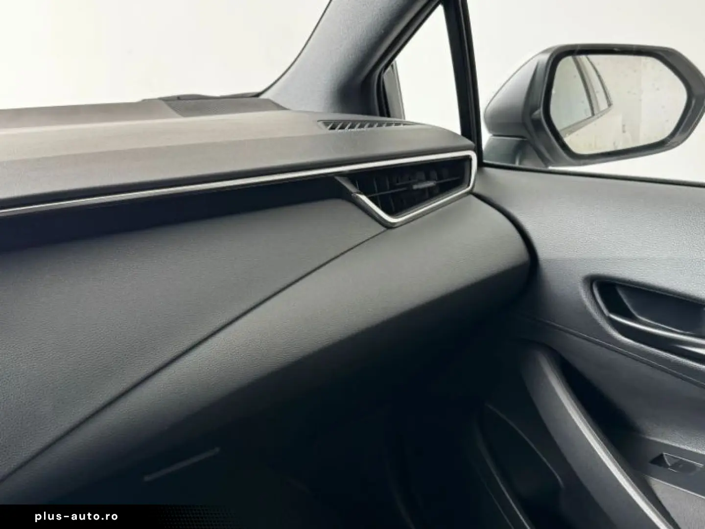 TOYOTA COROLLA 1.8 Hybrid Eco HSD TS E-CVT