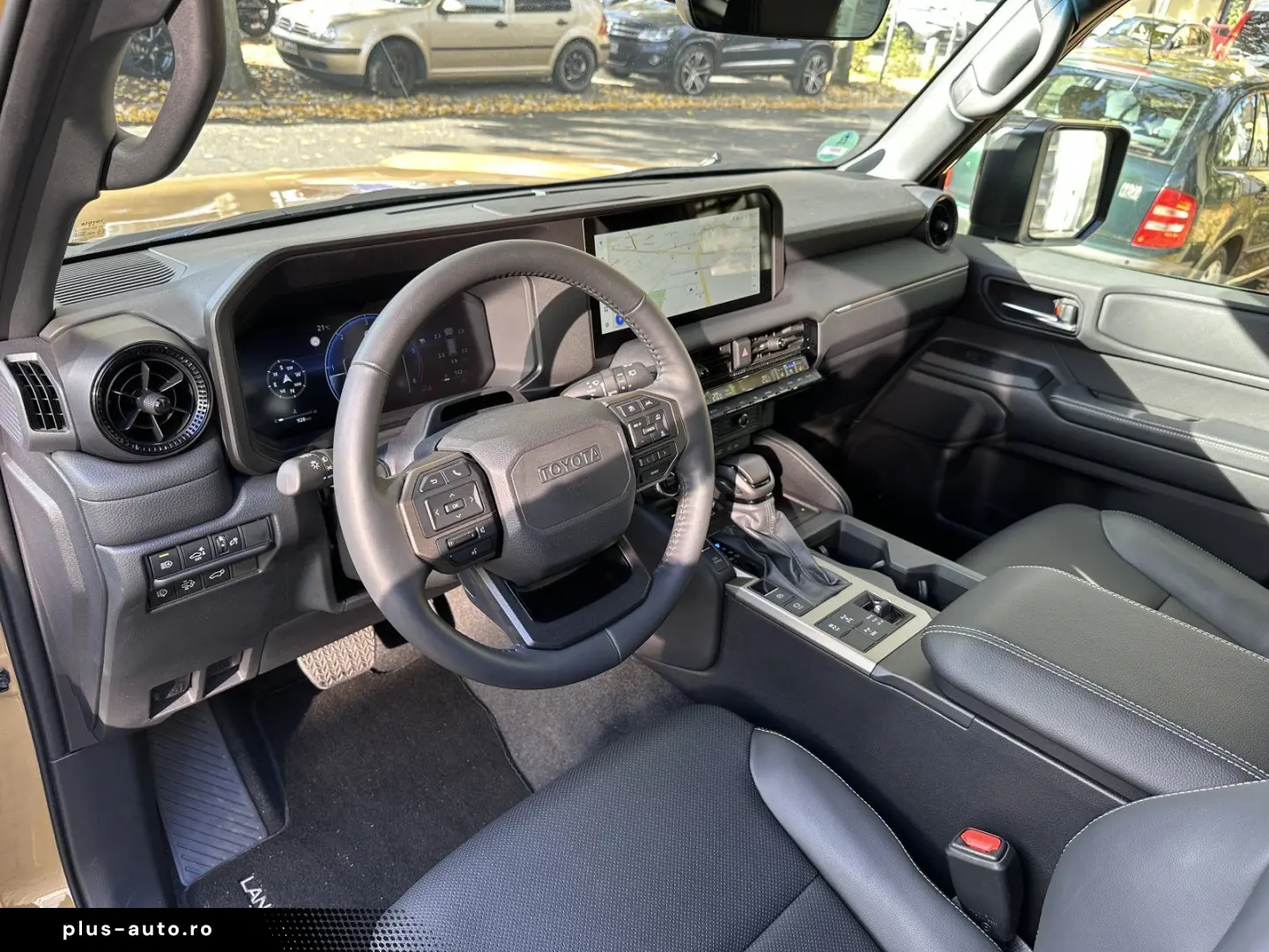 TOYOTA Land Cruiser 2 8 D-4D AWD Executive