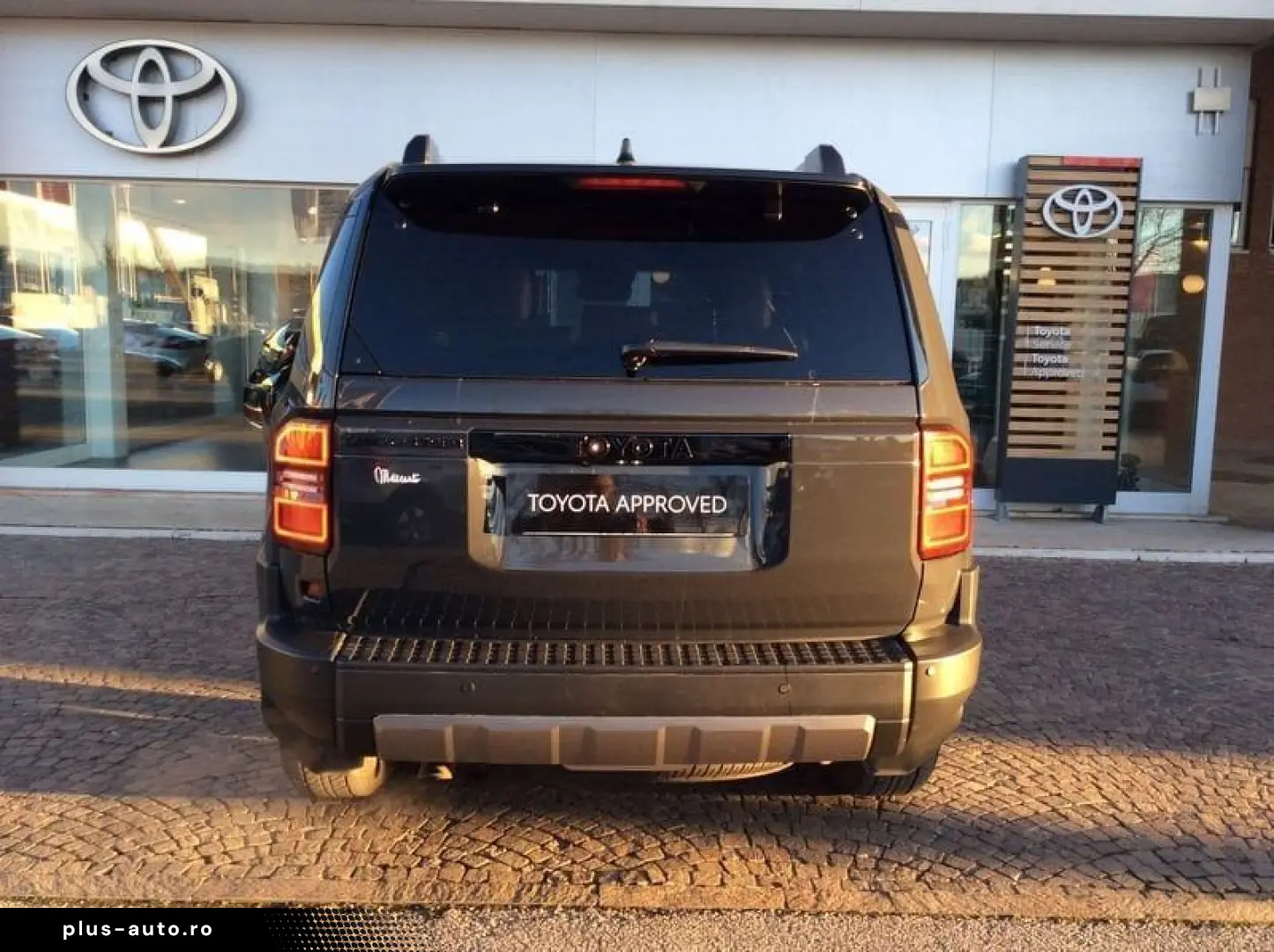 TOYOTA Toyota Land Cruiser 2.8 D Adventure A T