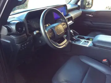 TOYOTA Toyota Land Cruiser 2.8 D Adventure A T